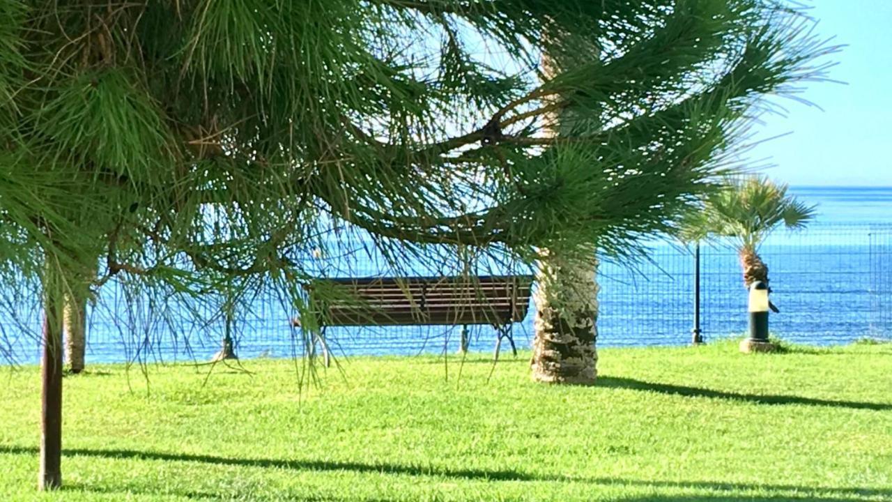 Mi Capricho 4C Beachfront -Apartment With Sea View - Costa Del Sol Sitio de Calahonda Eksteriør billede